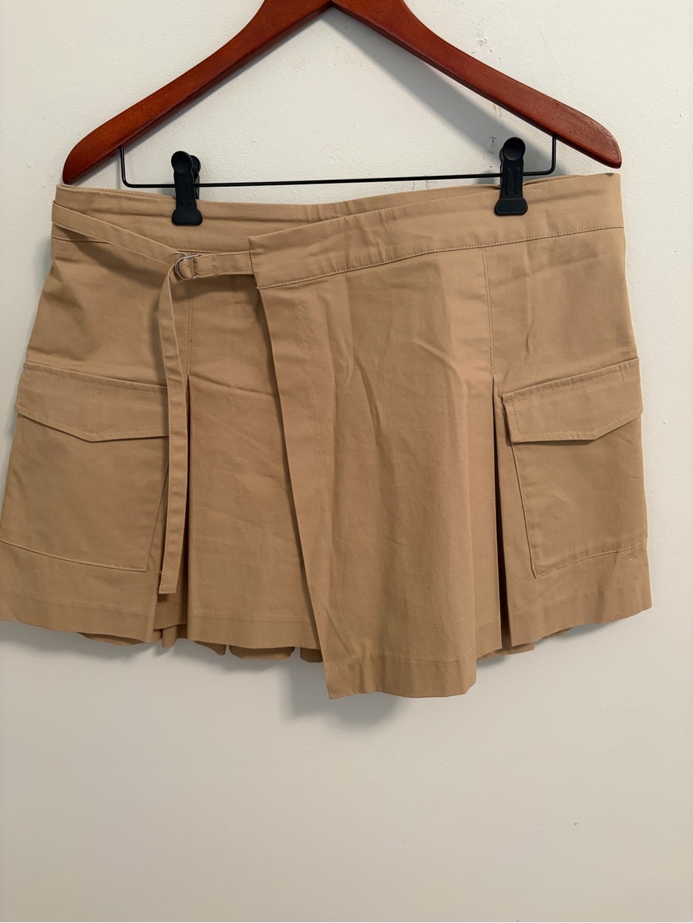 Zara Tan Cargo Pleated Skort XL